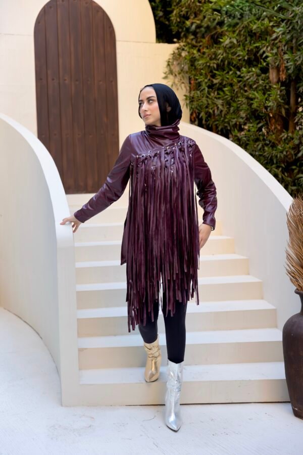 Fringes leather top