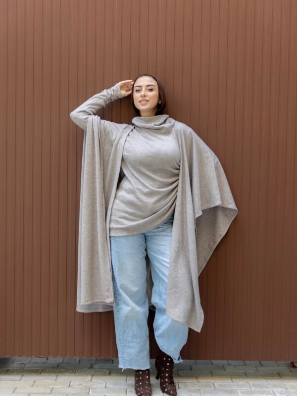 Turtle neck with shawl